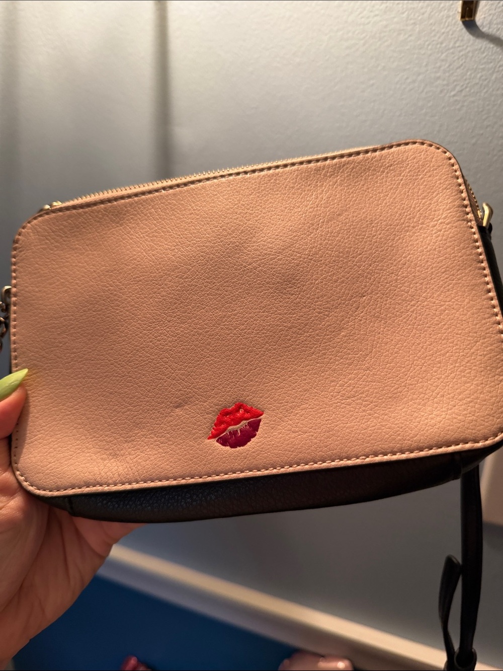 kate spade Pink and Black Minnie Mouse Crossbody Bag - Picture 2 of 9